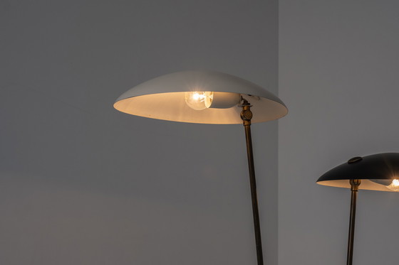 Image 1 of Exceptionnel lampadaire moderniste des années 1960.