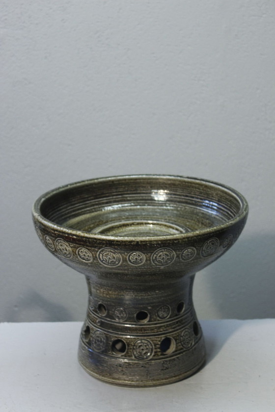 Image 1 of Frédéric Watteel - Imposing stoneware openwork bowl