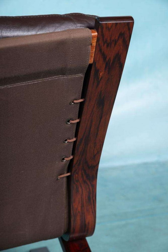 Image 1 of Poltrona vintage in pelle e compensato anni '60, sedia di design nordico