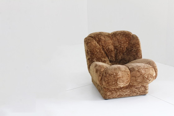 Image 1 of Vintage Italian Armchair 1970s Velvet