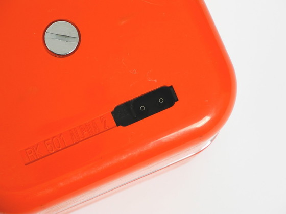 Image 1 of La leggendaria radio Orange Cube di Dario e Mario Bellini per Siemens del 1968 | Rk 501 Alpha 2 | Un classico del design realizz