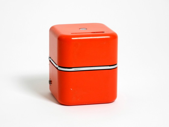 Image 1 of La leggendaria radio Orange Cube di Dario e Mario Bellini per Siemens del 1968 | Rk 501 Alpha 2 | Un classico del design realizz