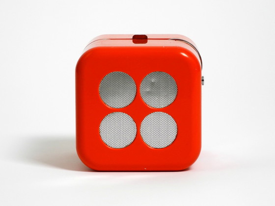 Image 1 of La leggendaria radio Orange Cube di Dario e Mario Bellini per Siemens del 1968 | Rk 501 Alpha 2 | Un classico del design realizz