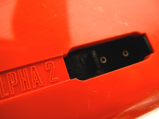 Image 1 of La leggendaria radio Orange Cube di Dario e Mario Bellini per Siemens del 1968 | Rk 501 Alpha 2 | Un classico del design realizz