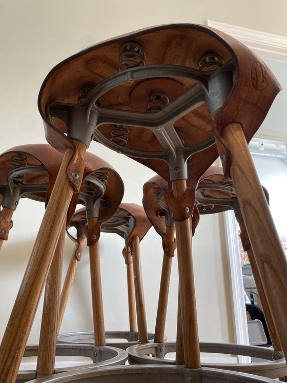 Image 1 of 4x Vroonland Saddle Stool