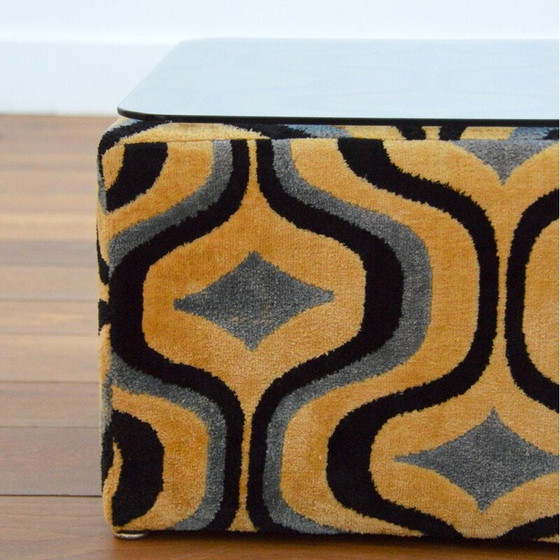 Image 1 of Vintage Italian velvet pouffe, 1970
