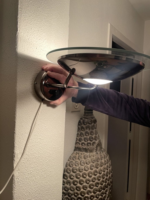 Wall lamp