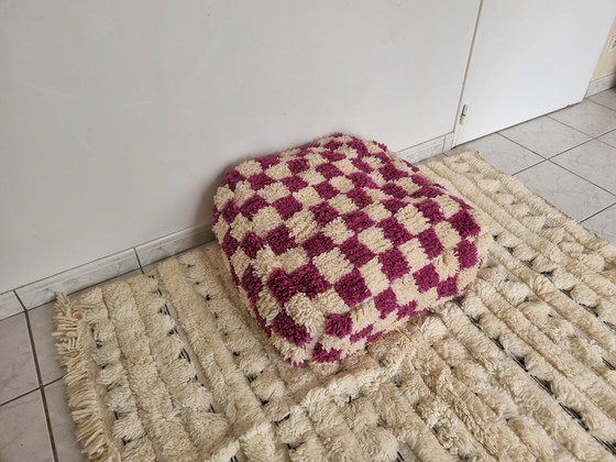 Image 1 of Berber cushion