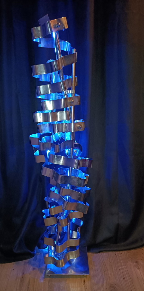 Image 1 of Modern design floor lamp