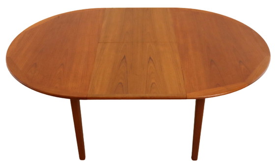 Image 1 of Round extendable dining table Krailling Danish design vintage