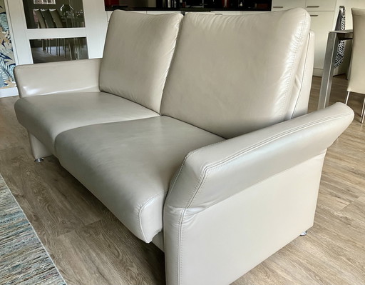 Beautiful Leather 2.5-Seater Sofa, Brand Prominent