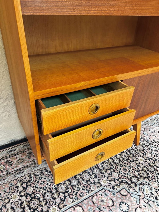 Image 1 of Beau placage de teck Secretaire des années 60