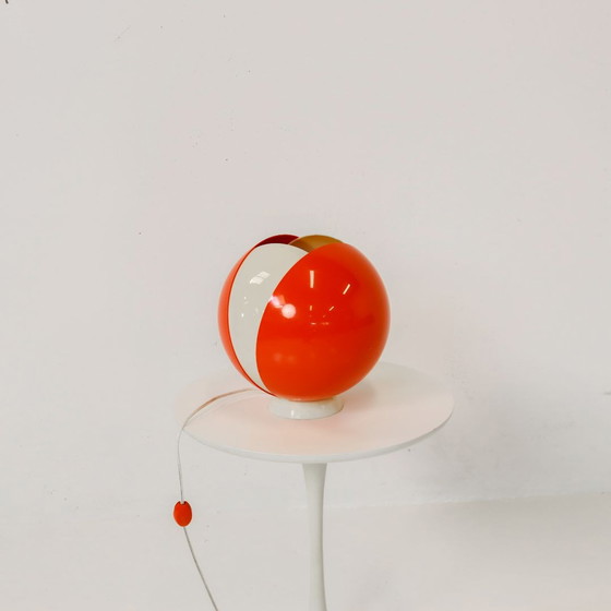 Image 1 of Tulip Space Age table lamp