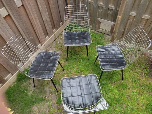 4 sedie vintage in filo metallico