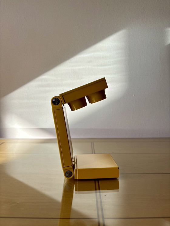 Image 1 of Futuristic table lamp, Luxit Top Four