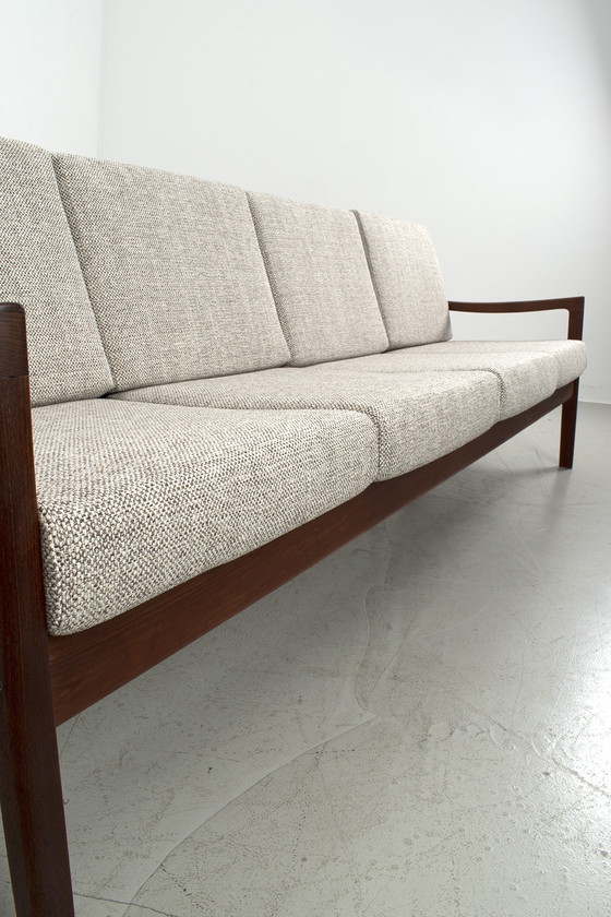 Image 1 of Senator sofa by Ole Wanscher art. 66535