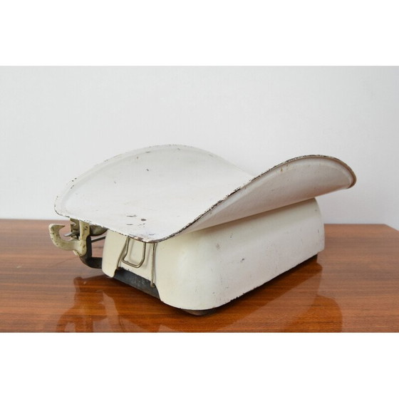 Image 1 of Bilancia da ospedale per neonati d'epoca, anni '70