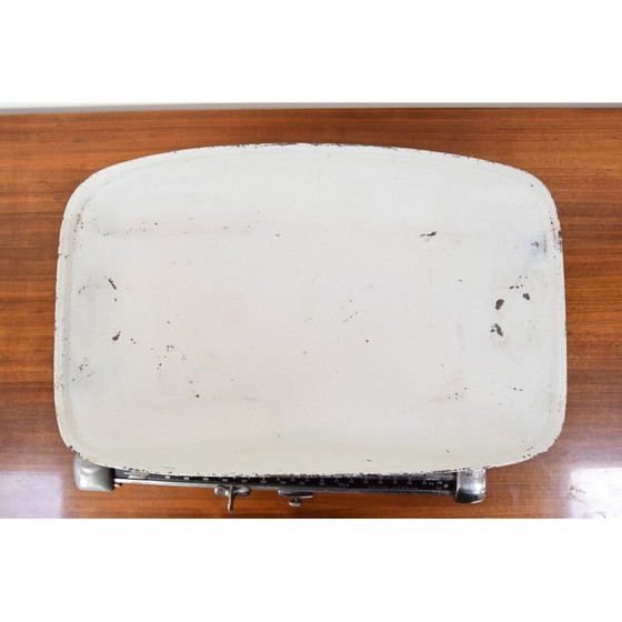 Image 1 of Bilancia da ospedale per neonati d'epoca, anni '70