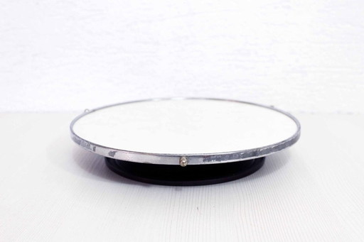 Swivel tray for aperitif 