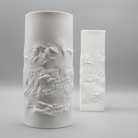 Image 1 of Vase en porcelaine bisque Hutschenreuther Duo Fine White Matte Abstract Relief Mcm