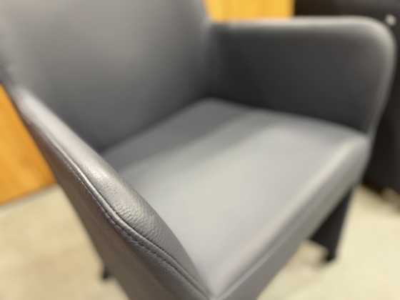 Image 1 of 4 Bert plantagie Lambada dining chairs on wheels blue