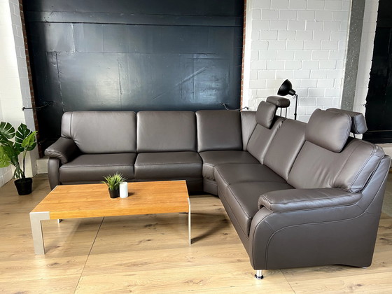 Image 1 of Leather sofa