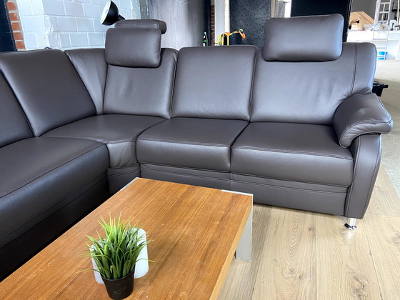 Image 1 of Leather sofa