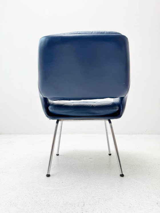 Image 1 of Set of 6: Swiss Mid - Century Chairs in Blue Leather with Velcro Cushions, 1960s