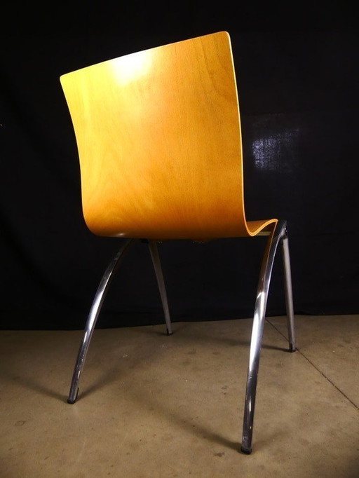 Artifort Zeno Chair