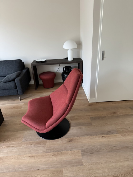 Image 1 of Artifort swivel armchair high F510