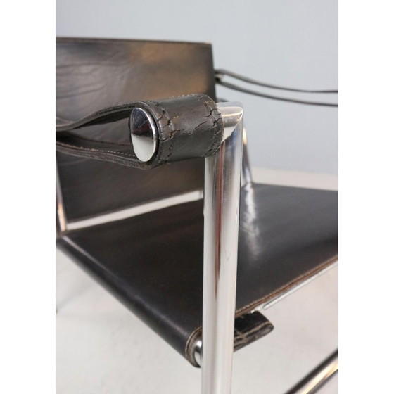 Image 1 of Vintage LC1 armchair in black leather and chrome steel by Le Corbusier for Cassina, Italy 1970