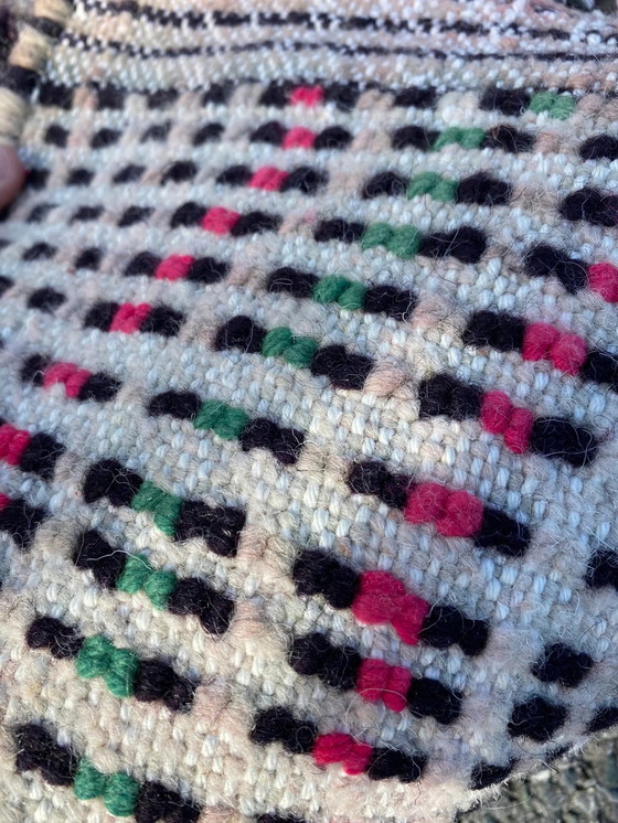 Image 1 of Tapis berbère marocain en laine colorée