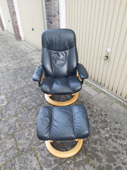 Fauteuil inclinable Stressless avec pouf