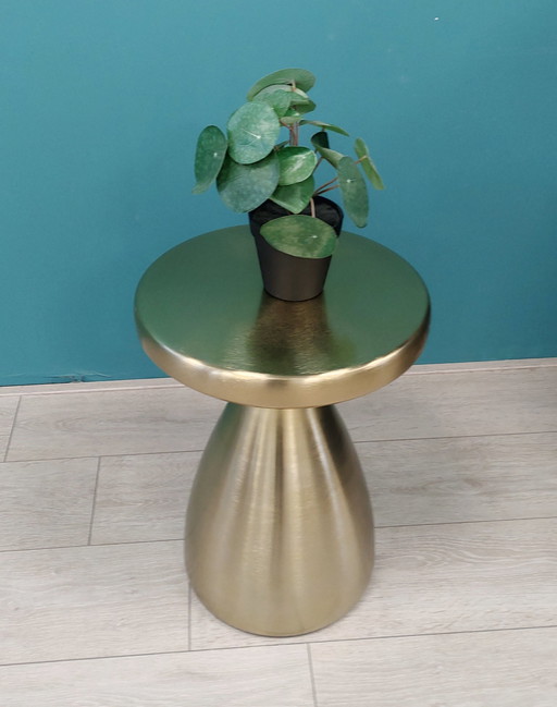 Gold Side Table Glamour