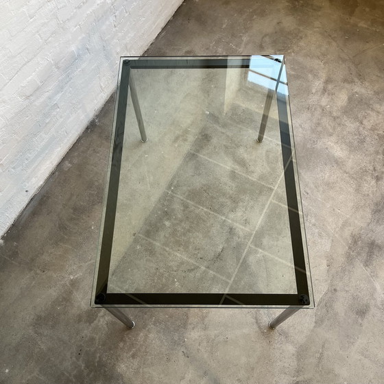 Image 1 of Cassina - Lc 10 P table - crystal glass