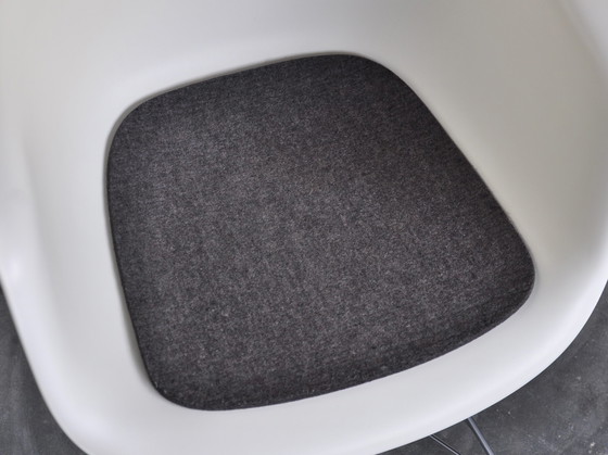 Image 1 of Vitra Eames DAR Armchair with loose cushion