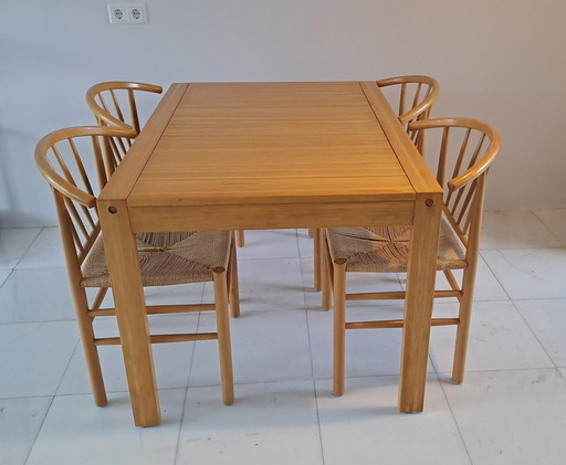 Scandinavian Dining Table With 4 Chairs