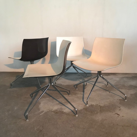 Image 1 of 4x Arper Catifa chairs