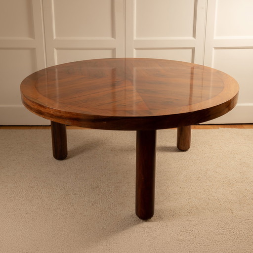 Round dining table Brazil 1970