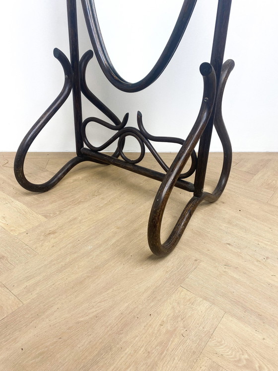 Image 1 of Specchio a figura intera vintage in rattan Manou Thonet 