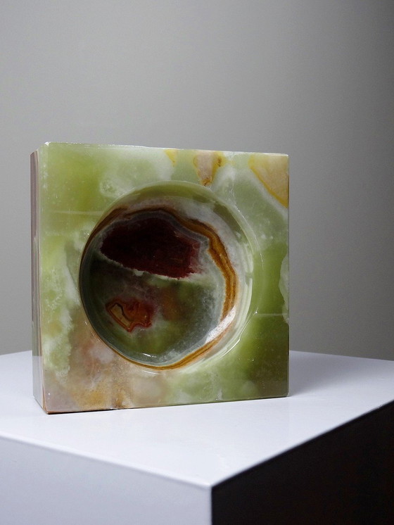 Image 1 of Ashtray Mid-Century Onyx Natural Green Italy 60s-70s