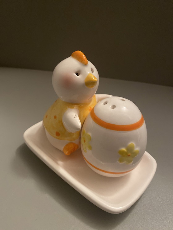 Image 1 of Salt And Pepper Shaker Chicken And Egg Dish