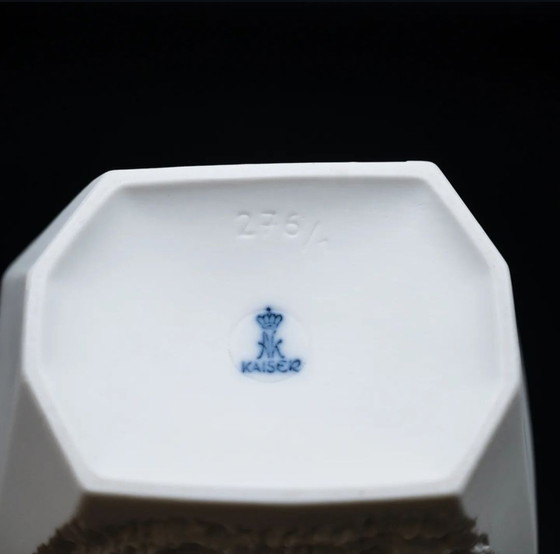 Image 1 of Manfred Frey Ak Kaiser Vase en porcelaine bisque Fossil Ammonit Relief Op Art H26Cm