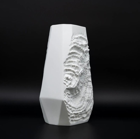 Image 1 of Manfred Frey Ak Kaiser Bisque Porcelain Vase Fossil Ammonit Relief Op Art H26Cm