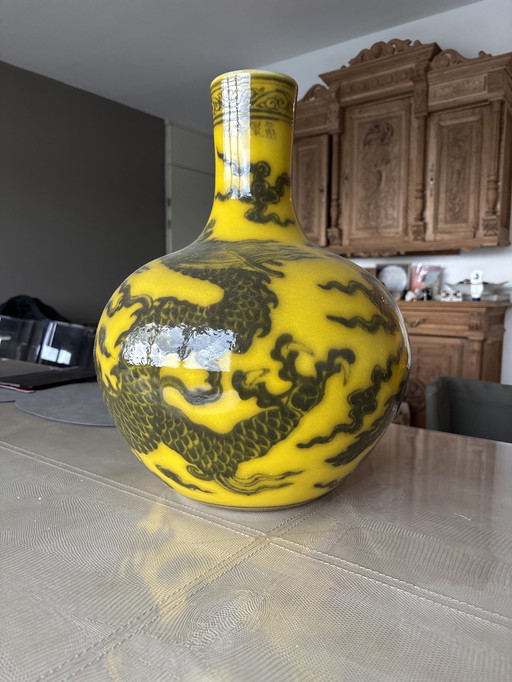 Pols Potten Dragon Vase Yellow