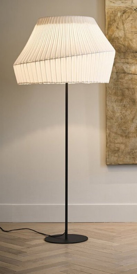 Image 1 of Pleat 75 Floor Lamp Dum