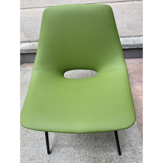 Image 1 of Coppia di sedie Tonneau vintage in imitazione verde di Pierre Guariche, 1955