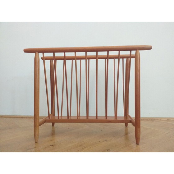 Image 1 of Revistero de mediados de siglo, ULUV, década de 1950