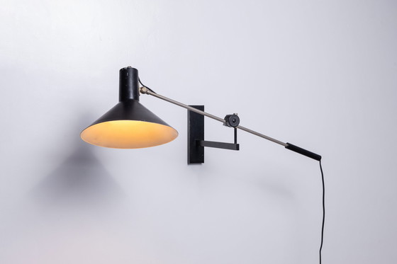 Image 1 of Large Swing Wall Light par Anvia