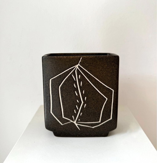 Stoneware Vase Okela Stoneware Denmark, Vintage, Matt Finish, Sgraffito, Apple/Pumpkin Illustration 1970S